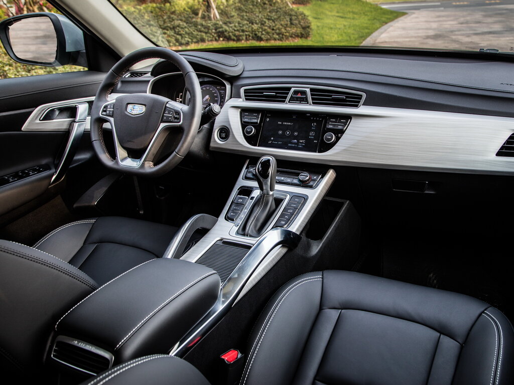 Geely Atlas Интерьер